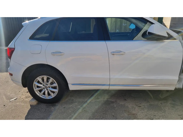 Моторчик заднего дворника 8R0955711C    Audi Q5 SQ5