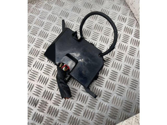 Блок предохранителей 912732c130 Hyundai Coupe