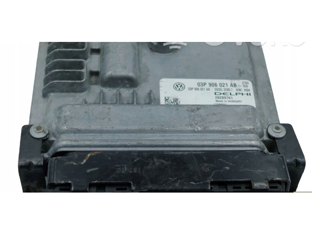 Řídící jednotka 03P906021AB Seat Ibiza IV (6J,6P) 2011