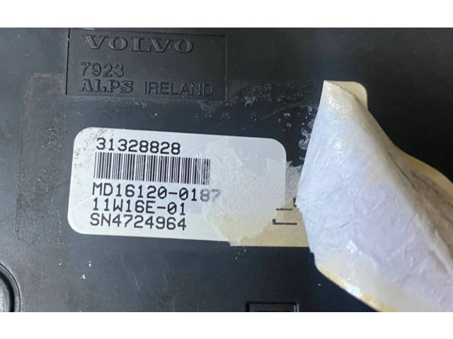 Дисплей    31328828, MD161200187   Volvo V70