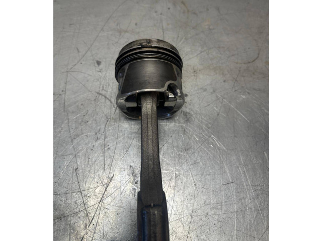 Шатун  059ae    Volkswagen PASSAT B6  