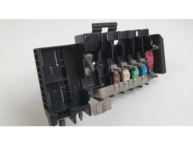 Блок предохранителей A2465402150 Mercedes-Benz B W246 W242