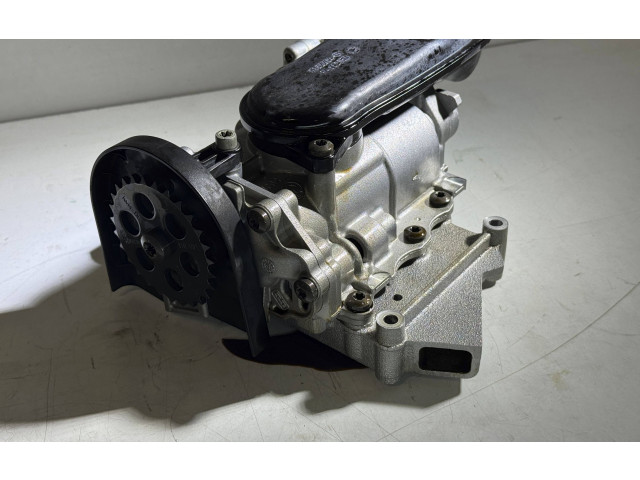 Čerpadlo oleje 7852262   BMW M5 F90   S63B44B