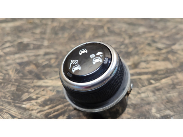 Мултифункционный включатель управления / ручка