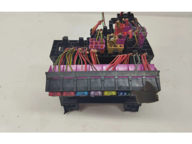 Pojistková skříňka 7M3937499, YM2114A323BA Seat Alhambra (Mk1) 2003