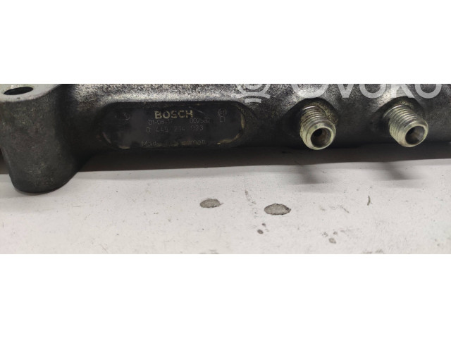 Топливная рампа 0445214023 Jeep Cherokee III KJ