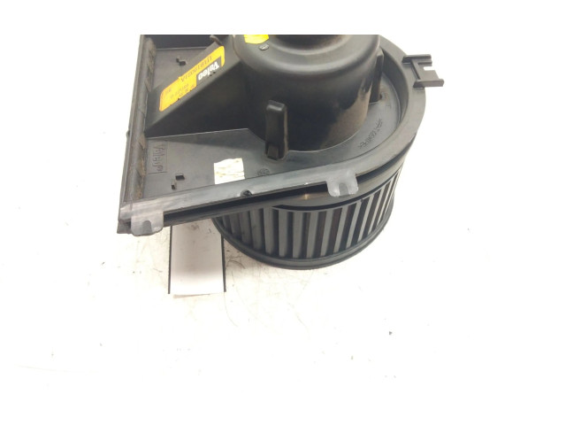 Вентилятор печки 1J1819021A Volkswagen Golf SportWagen