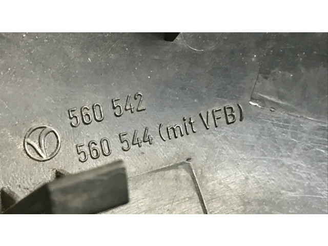 Пластиковая отделка зеркала