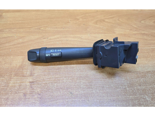 Ручка поворотов/ фонарей Volvo V70 2005 - 2008 года