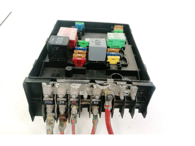 Блок предохранителей  1K0937125A   Skoda Octavia Mk2 (1Z)    