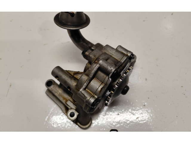 Масляный насос   03G115105, 030903  Audi A6 S6 C6 4F 