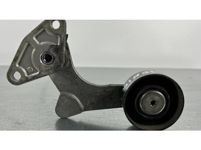 Устройство натяжки ремня