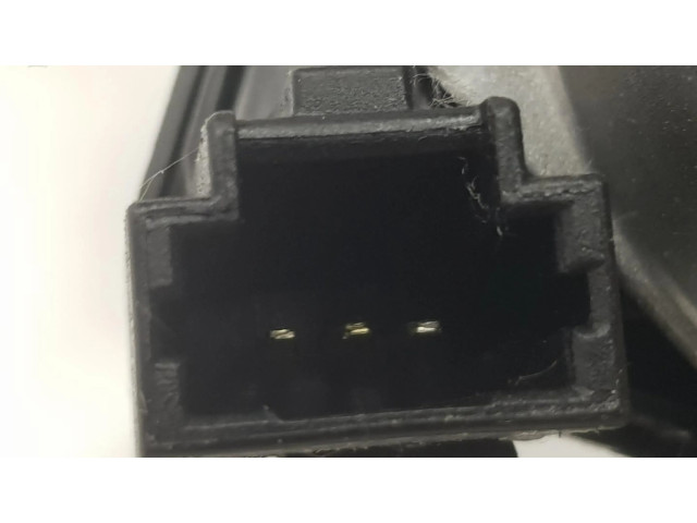 Моторчик заднего дворника 287105483R    Dacia Sandero