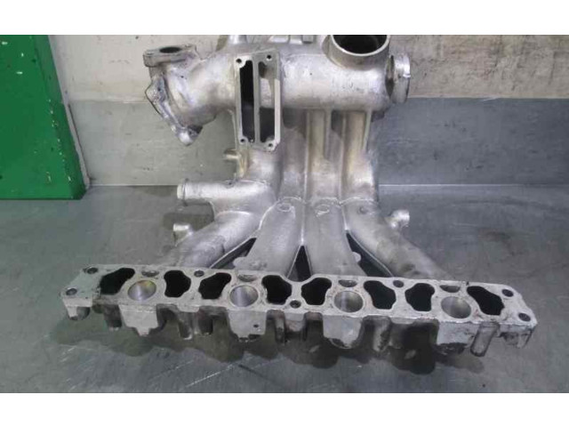 Поршень Всасывающий коллектор 4G93 MD354561 Mitsubishi Carisma