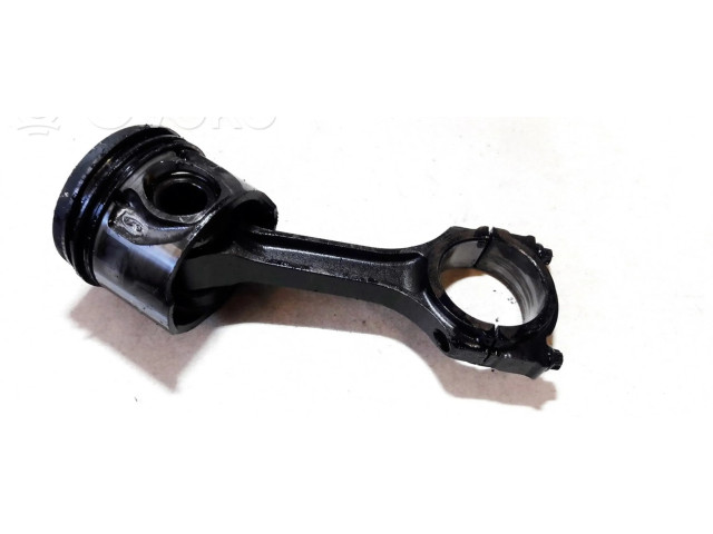 Píst 24574B Ford Mondeo Mk III pro naftový motor 2.0