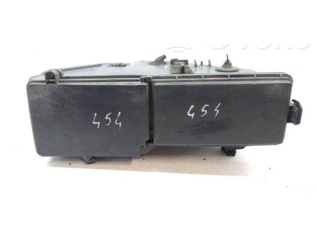 Pojistková skříňka 2025400250 Mercedes-Benz C W202 1996