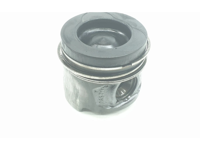  Поршень с шатуном  120A18564R, 120A18564R  Renault Clio IV  