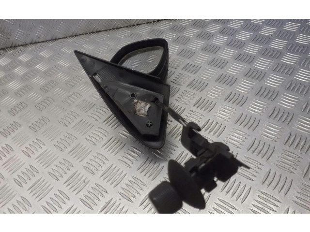 Зеркало электрическое Skoda Fabia Mk1 (6Y) 1999 - 2007 года