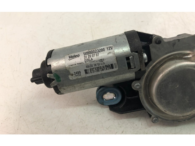 Моторчик дворников 31290787    Volvo V70