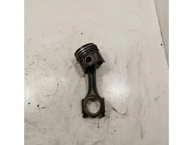 Поршень с шатуном 17h4 Land Rover Freelander 2 - LR2 для дизельного двигателя 2.2