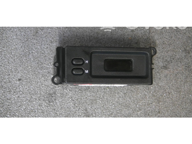 Дисплей    YFB000150   MG ZR