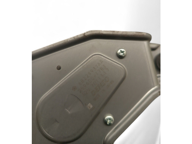 Моторчик заднего дворника 68229937AA    Jeep Grand Cherokee