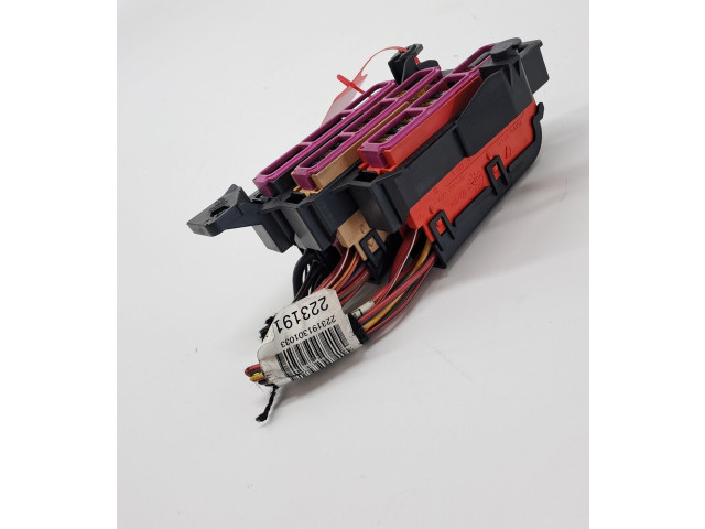 Блок предохранителей 8K0971845 Audi Q5 SQ5