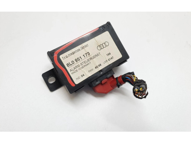 Pojistková skříňka Блок управления сигнализации 8L0951173, 8L0951173 Audi A8 S8 D2 4D 1998