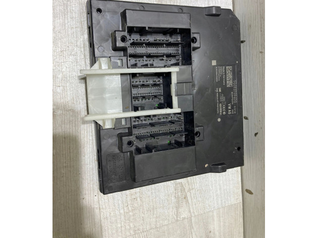 Блок комфорта 5Q0937084 Skoda Octavia Mk3 (5E)