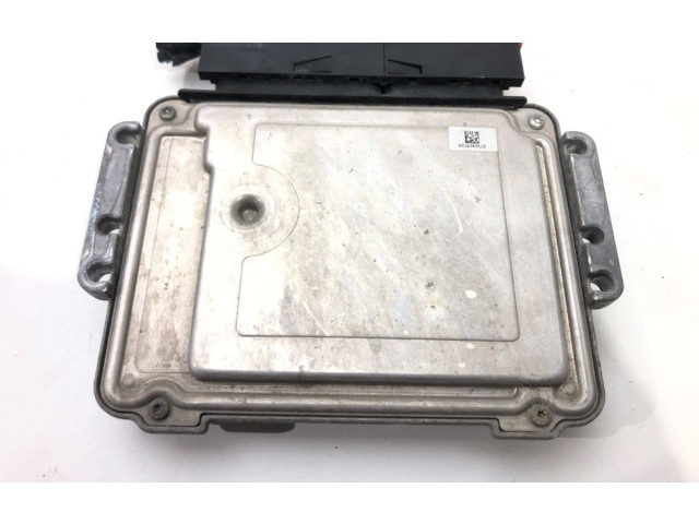 Блок управления двигателем Блок управления 313126830261S06332   Volvo V70