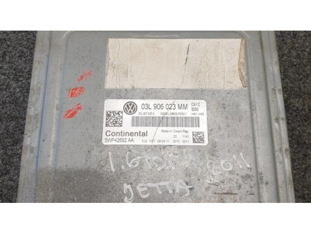 Řídící jednotka 03L906023MM, 03L907425C   Volkswagen Jetta VI 2011