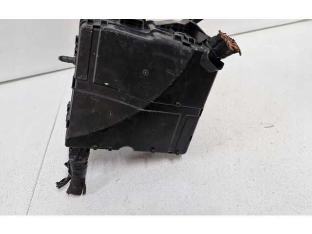 Блок предохранителей KIA Sorento