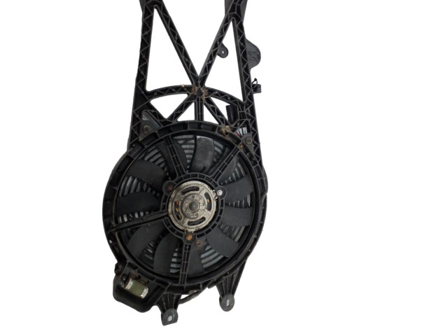 Вентилятор радиатора 13178204 Opel Meriva A