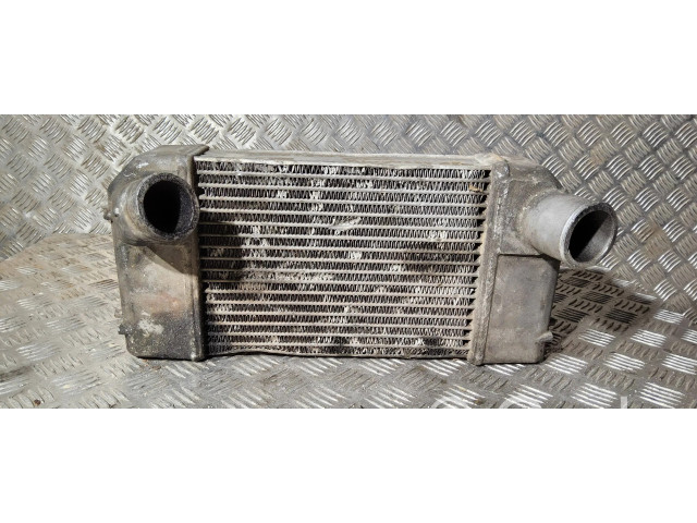 Интеркулер Land Rover Discovery 2.5