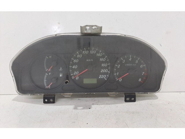 Přístrojová deska Mazda 323 2000