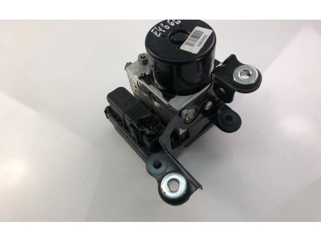 Блок АБС 28526258303 Volvo XC60 2009 - 2013 года