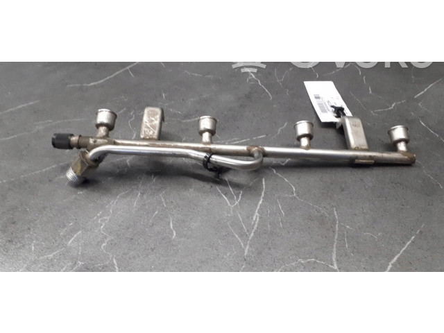 Vstřikovací lišta Opel Vectra C