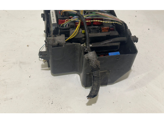 Блок предохранителей 9657608780, BSMB3   Citroen C8    