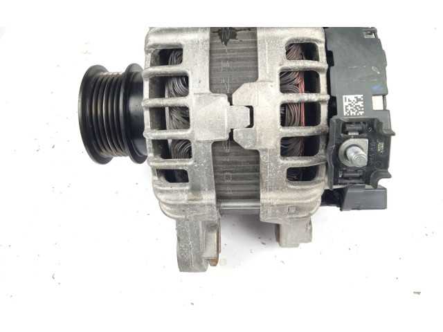 Генератор 30659580, 0125812009   Volvo XC90      