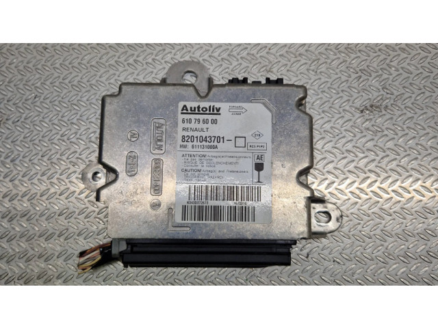 Блок подушек безопасности 8201043701, 611131000A Renault Clio III