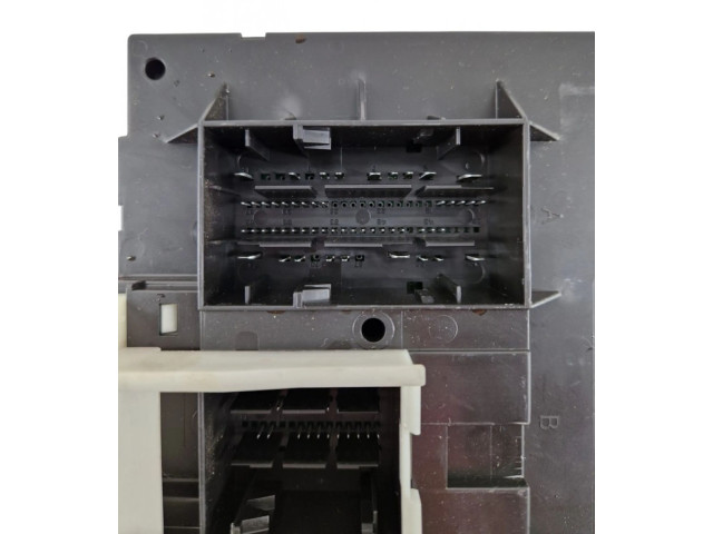 Блок комфорта 5q0937086ak   Volkswagen Touran III   