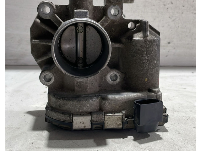 Дроссельная заслонка