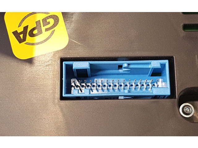 Přístrojová deska Volkswagen Transporter - Caravelle T5 2015 7E0920860N