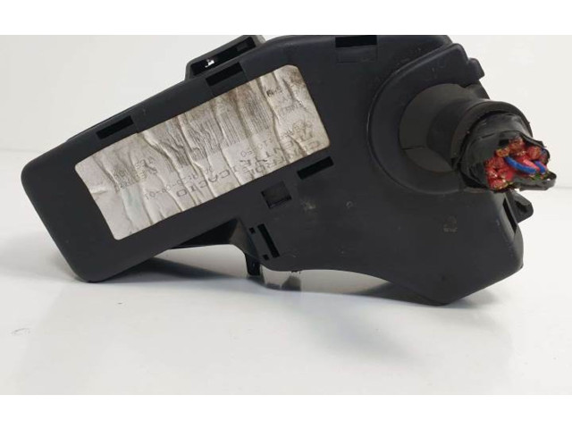 Блок предохранителей 551661MO54 Volvo C70