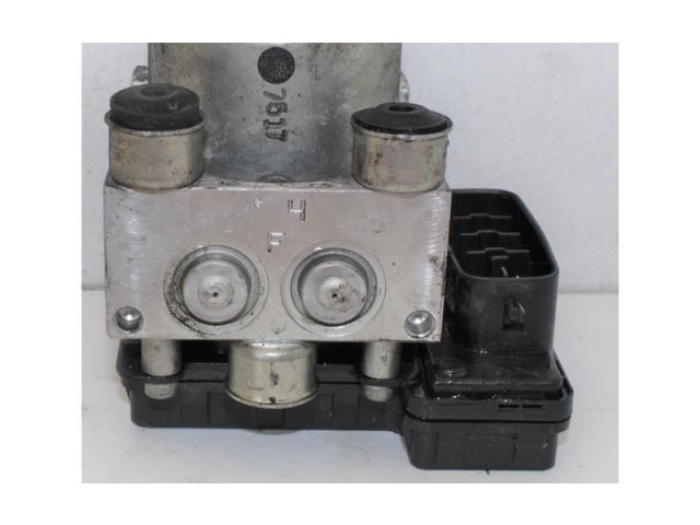 Блок АБС 44050B2010 Daihatsu Trevis 2008-2010 года