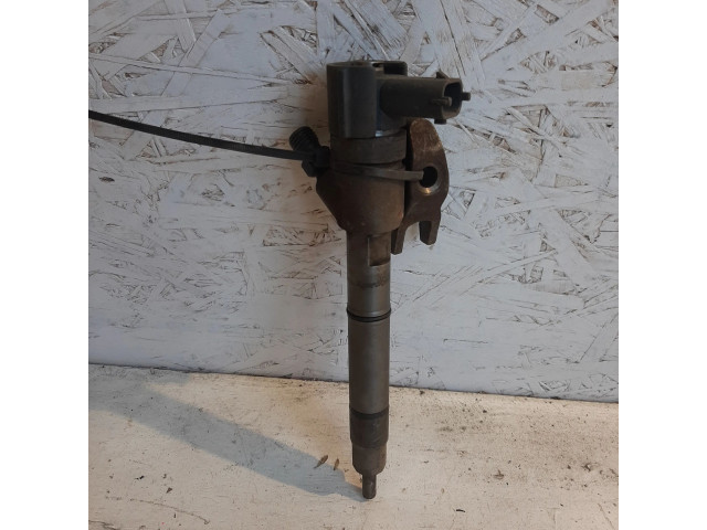 Vstřikovač 338002A900 Hyundai i30 pro naftový motor 1.6 R43E