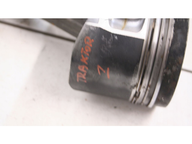 Поршень с шатуном VM2011F30985, 30985 Volkswagen PASSAT B6