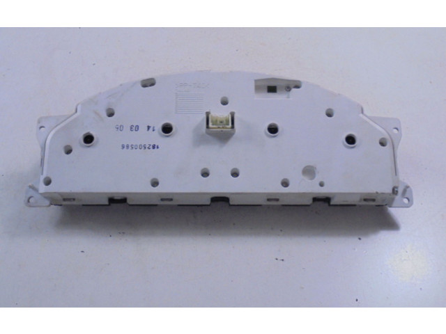 Панель приборов 8673802, 8673802   Volvo V70       