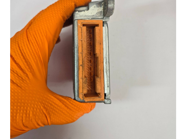 Блок подушек безопасности 9643735880, 550892900   Citroen Saxo