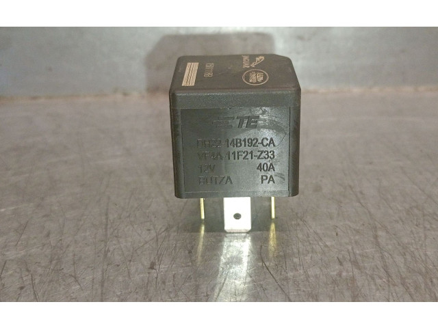 Блок предохранителей DH2214B192CA, VF4A11F21Z33TE Jaguar XE